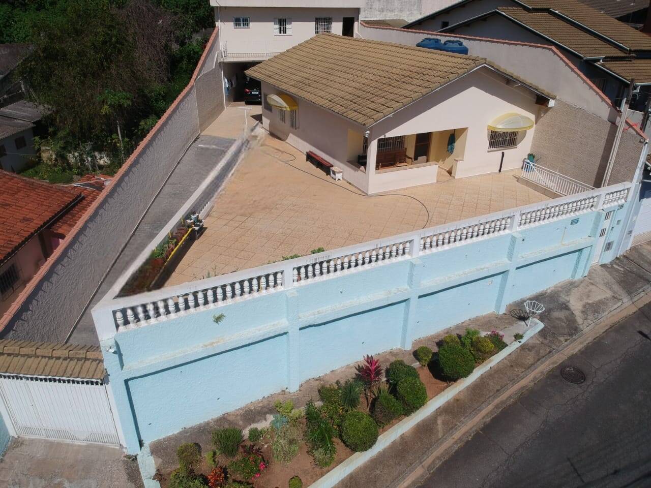 Casa, 4 quartos, 180 m² - Foto 1