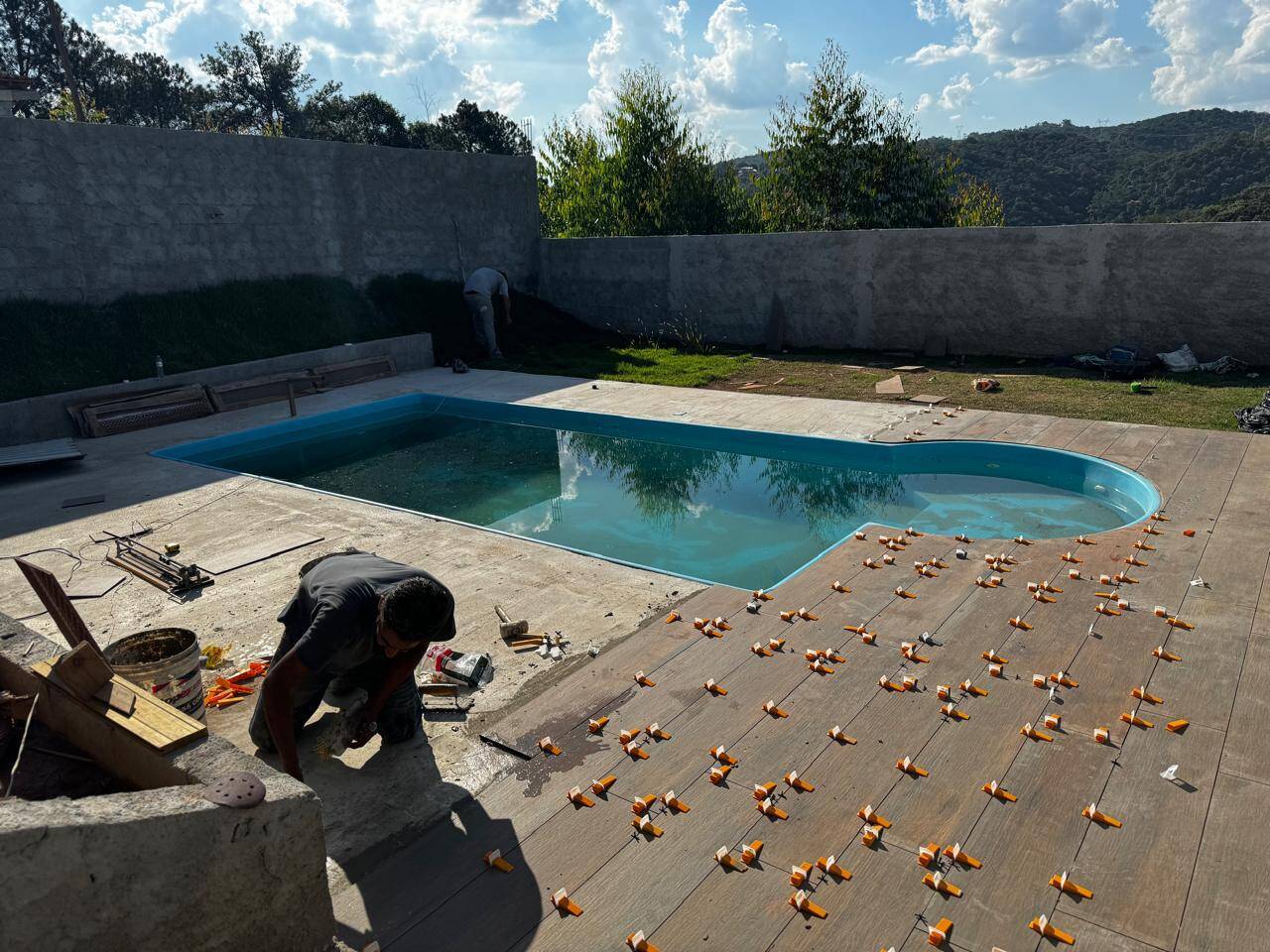 Casa à venda com 2 quartos, 100m² - Foto 2