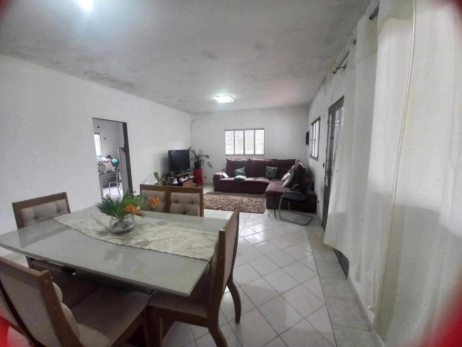 Chácara à venda com 3 quartos, 200m² - Foto 9