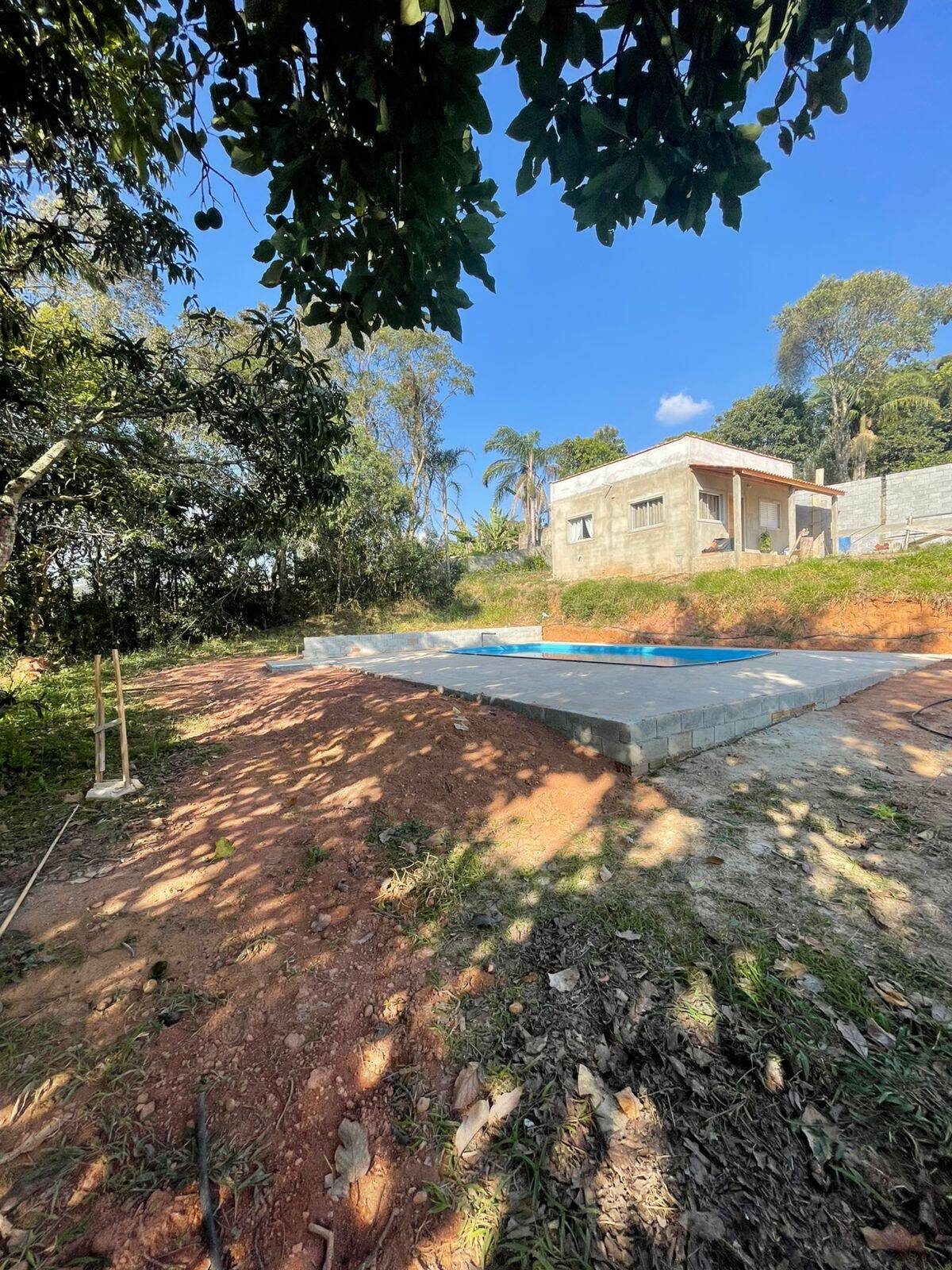Chácara à venda com 1 quarto, 70m² - Foto 2