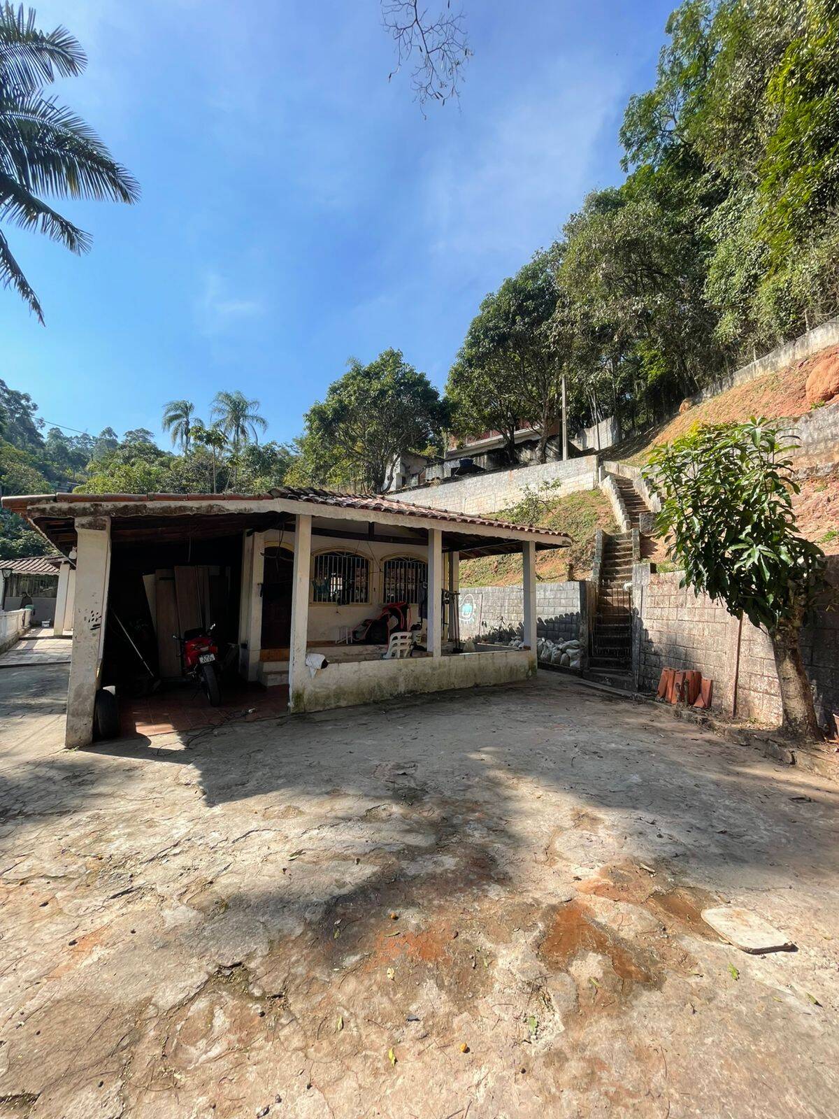 Chácara à venda com 5 quartos, 2100m² - Foto 6