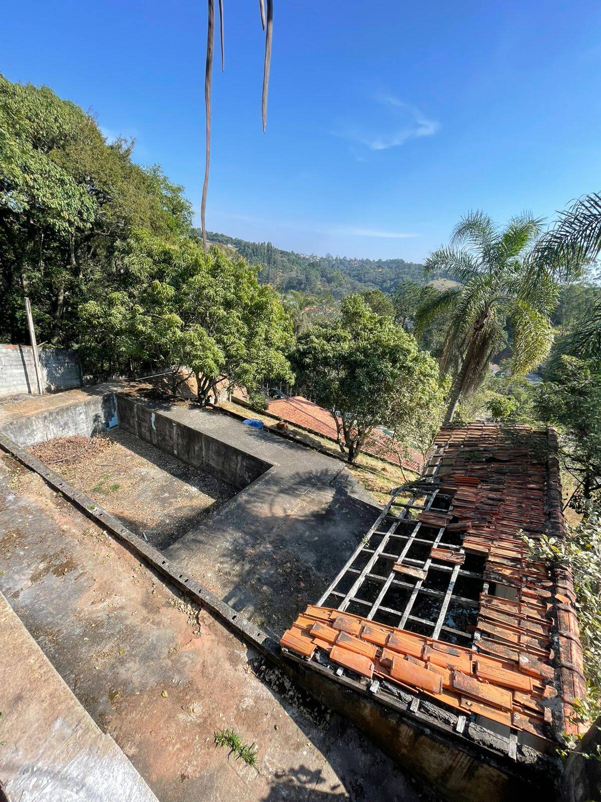 Chácara à venda com 5 quartos, 2100m² - Foto 19