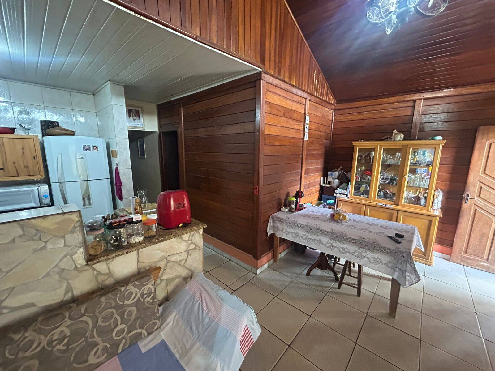 Chácara à venda com 3 quartos, 180m² - Foto 13
