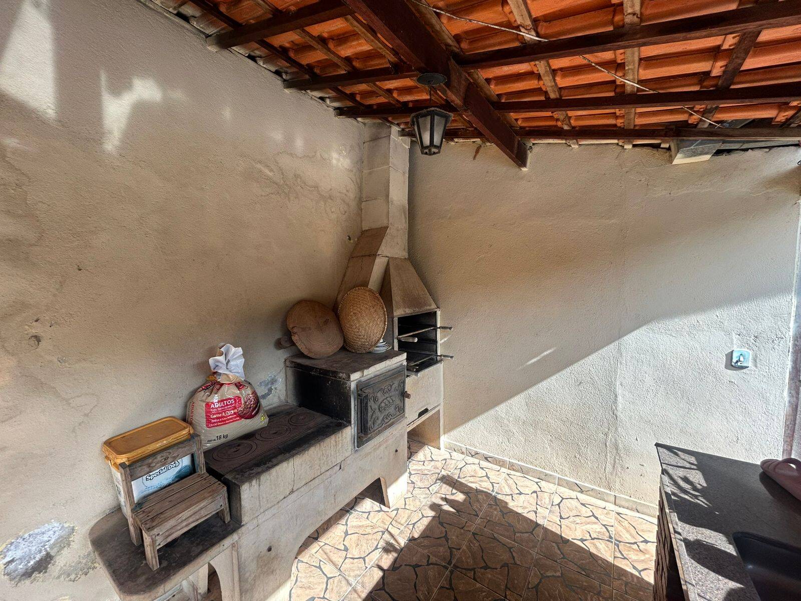 Chácara à venda com 3 quartos, 180m² - Foto 20