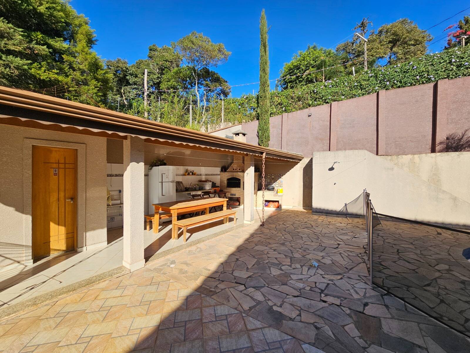 Chácara à venda com 2 quartos, 210m² - Foto 3