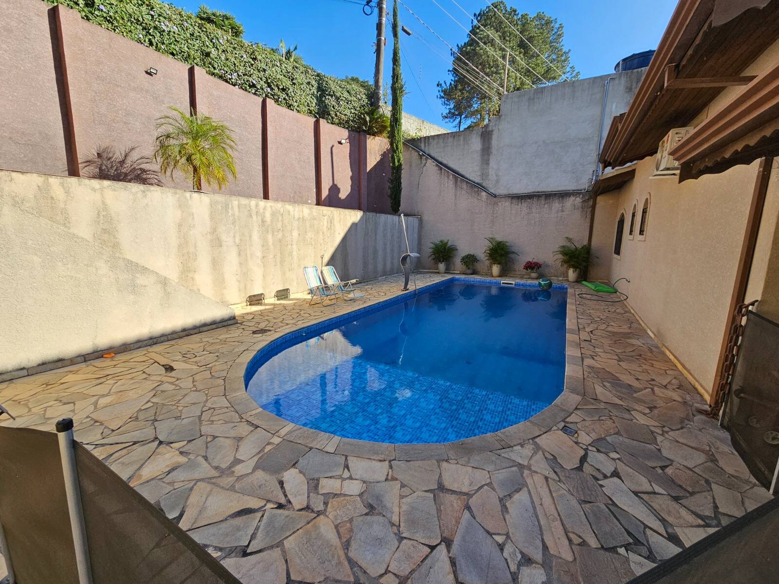 Chácara à venda com 2 quartos, 210m² - Foto 8