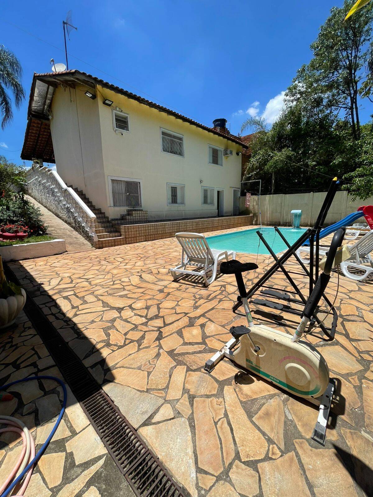 Chácara, 3 quartos, 1580 m² - Foto 3