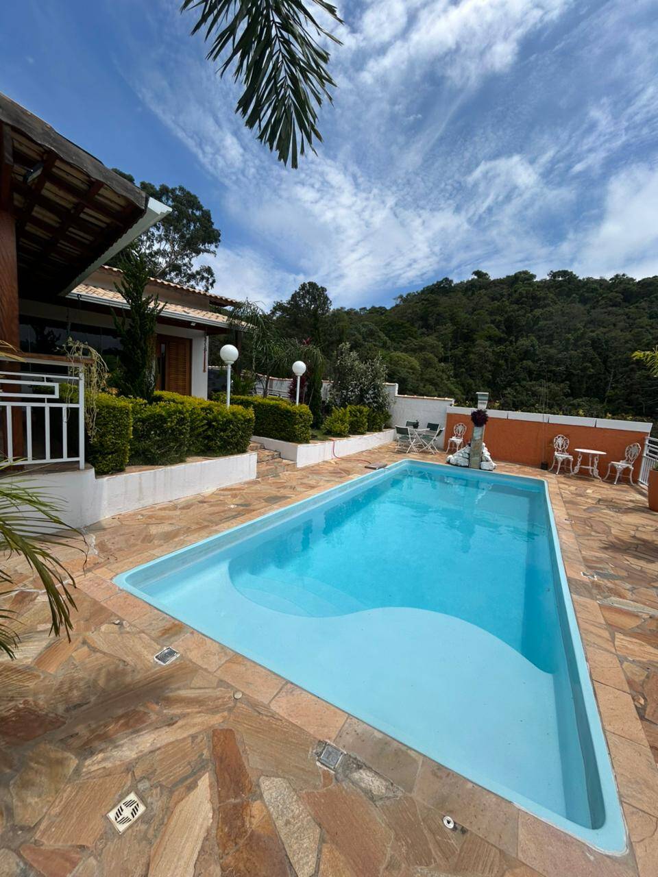 Casa, 3 quartos, 200 m² - Foto 1
