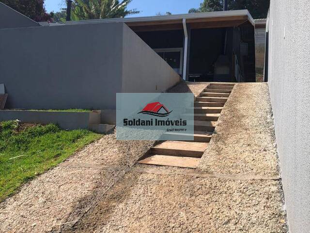 Casa para Venda em Mairiporã - 2