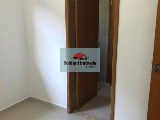 Casa para Venda em Mairiporã - 5