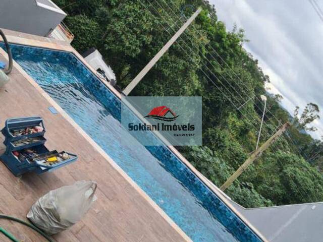 Casa para Venda em Mairiporã - 4