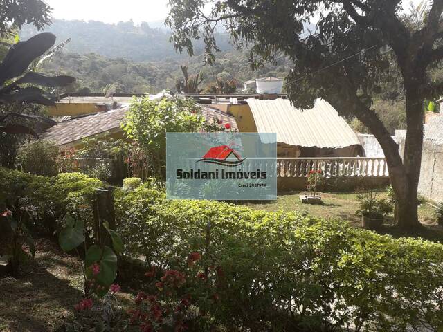 Casa para Venda em Mairiporã - 2