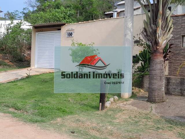 Casa para Venda em Mairiporã - 1