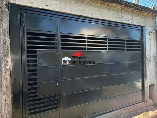 Casa para Venda em Atibaia - 3