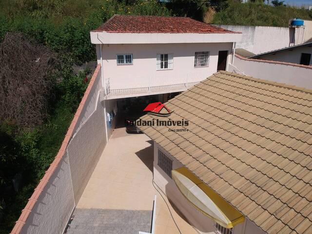 Casa para Venda em Mairiporã - 3